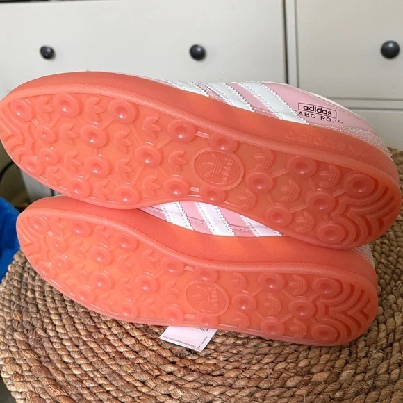 Adidas Cabo Rojo Bad Bunny Gazelle Sneakers 7.5 - Picture 9 of 9